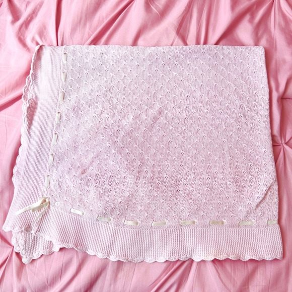 Sprockets Other - Vintage Sprockets Baby Pink Crochet Blanket Bow Trim Coquette